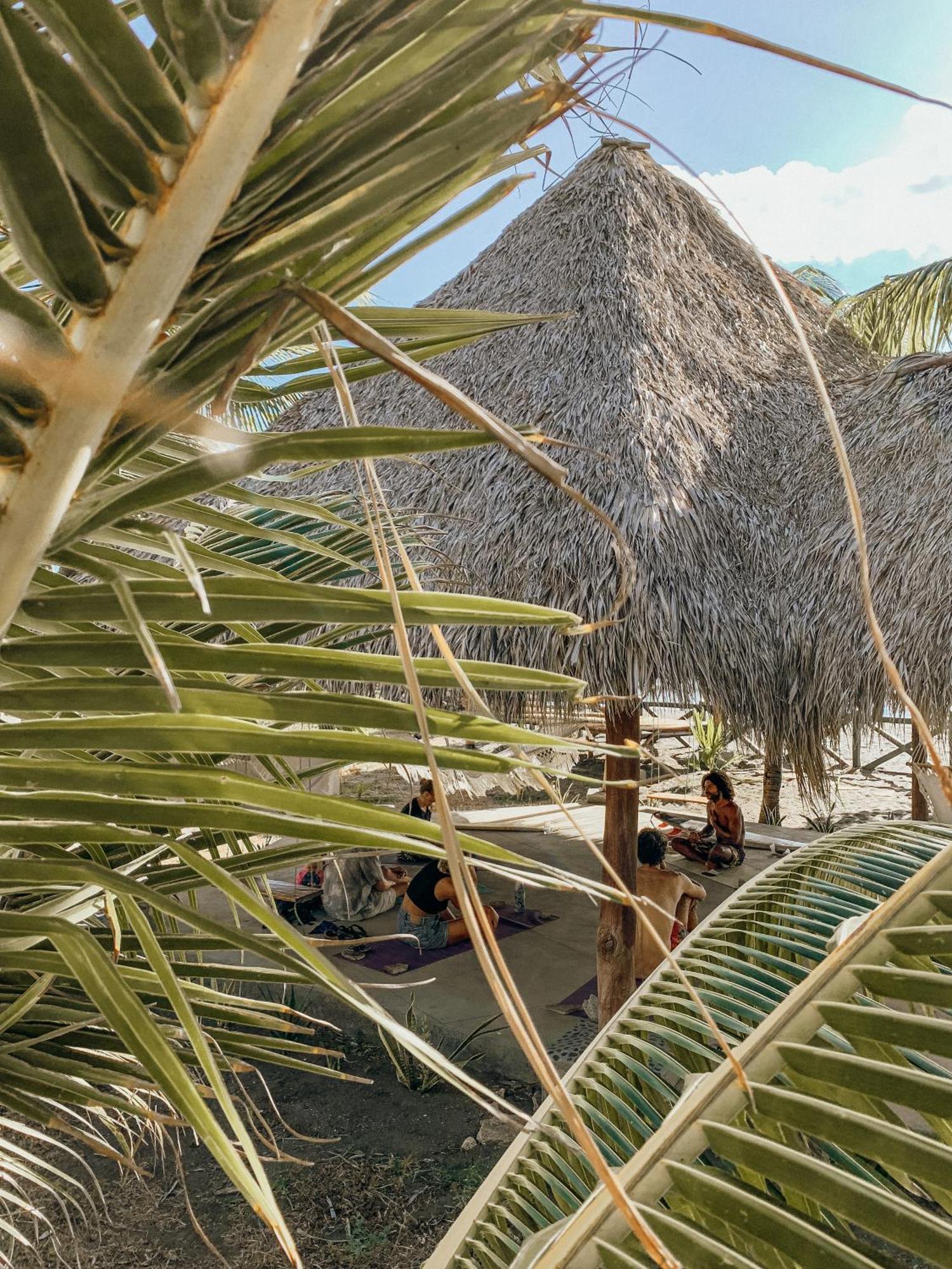 Nimbu Beachhouse Transito Exterior photo