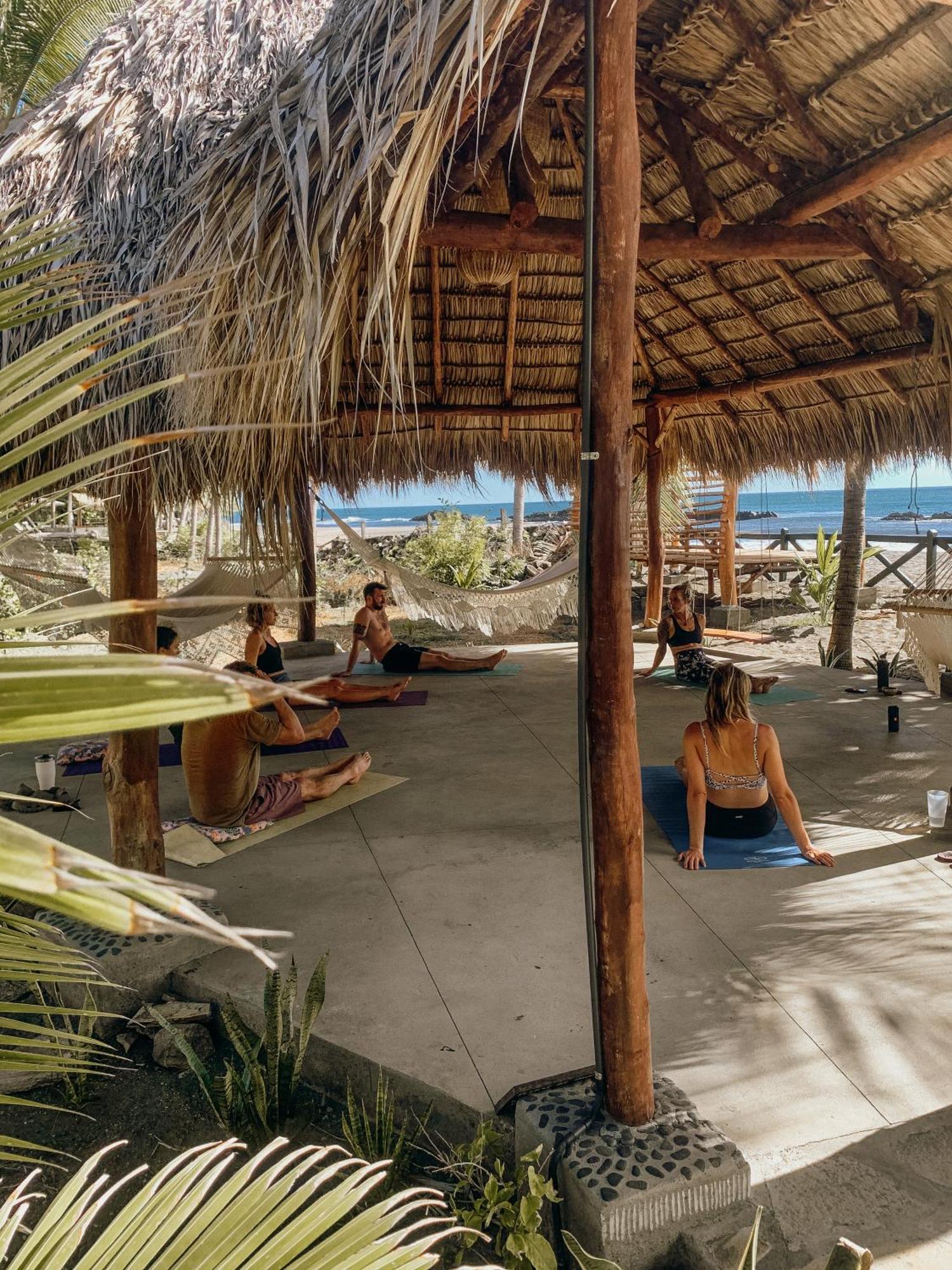 Nimbu Beachhouse Transito Exterior photo