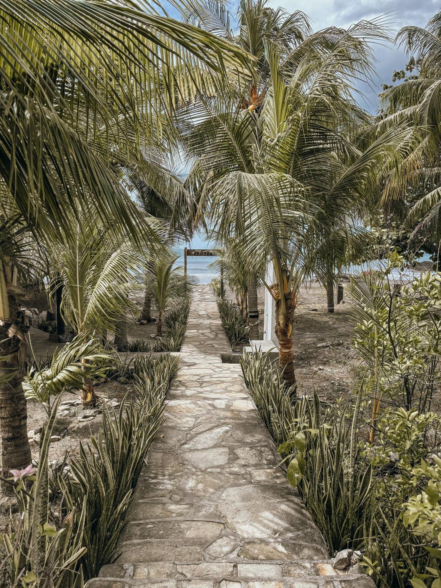 Nimbu Beachhouse Transito Exterior photo